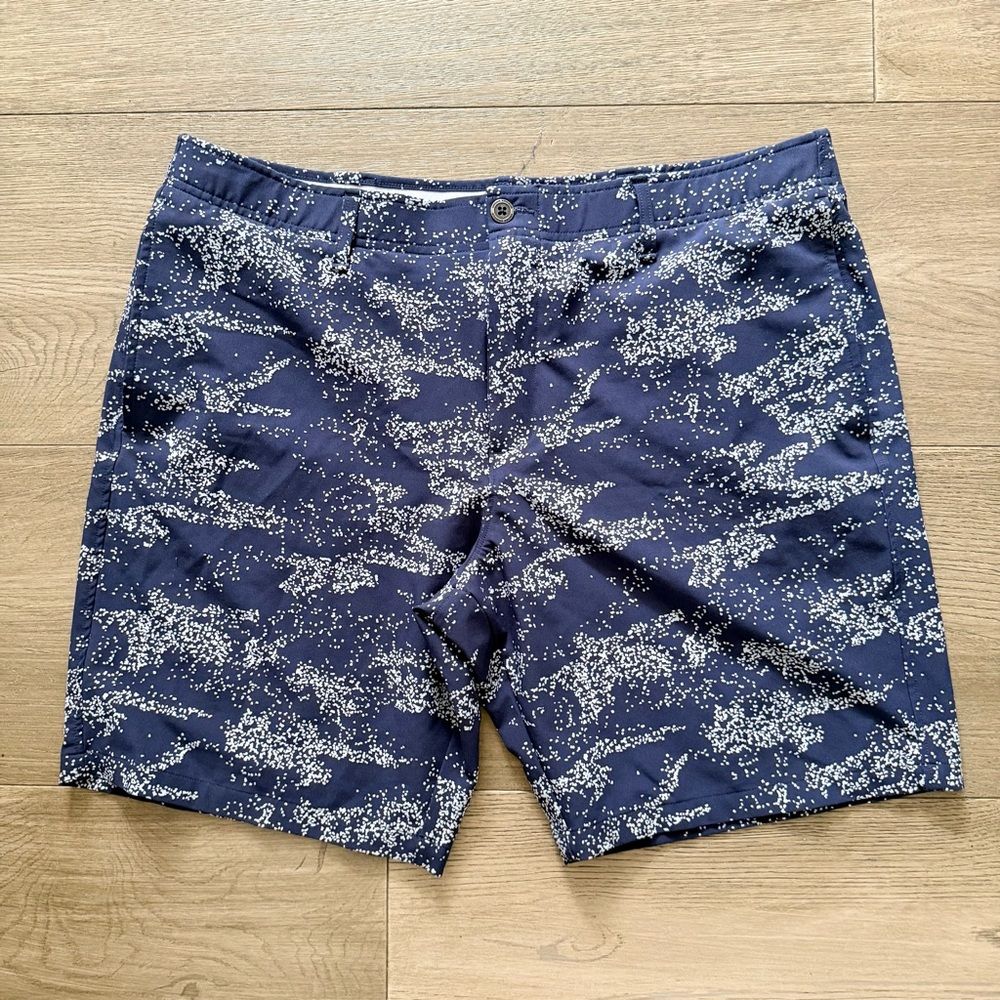 Under Armour Golf Printed Shorts Blue White 40